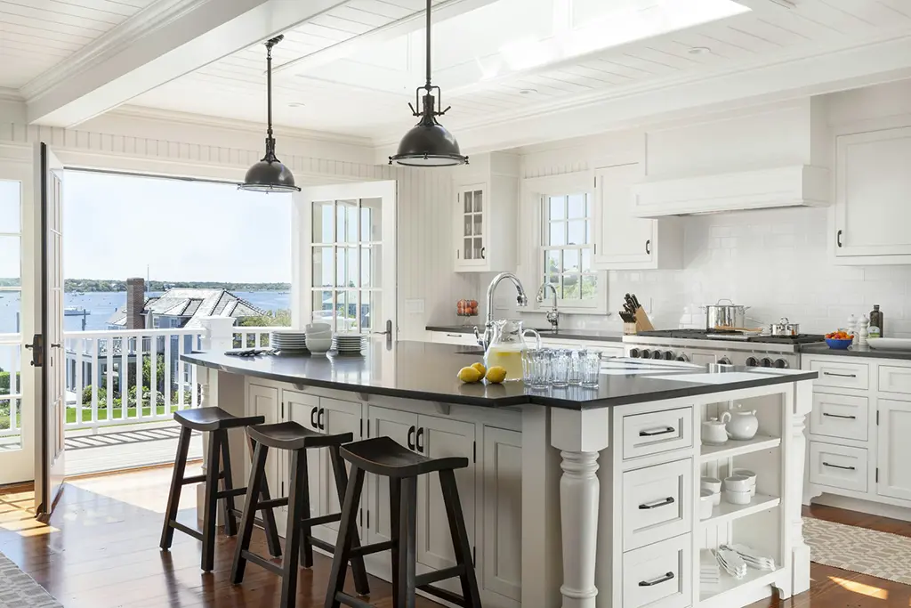 Bright kitchen remodeling in San Jose with LED lighting solutions